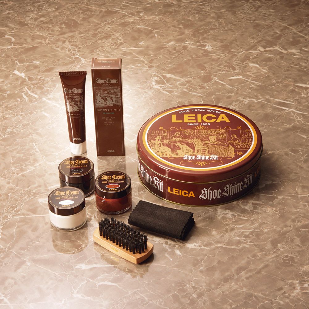 靴磨きセット（ライカ）