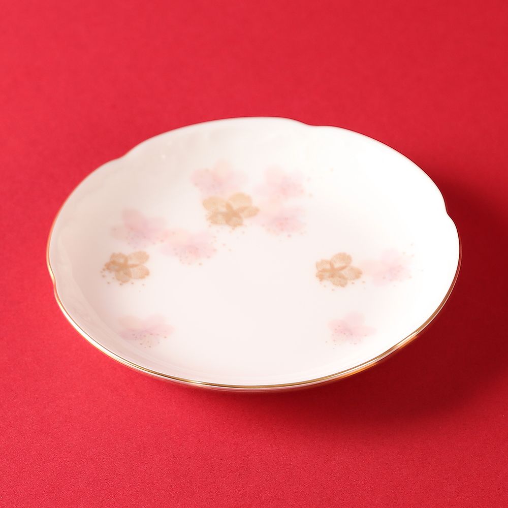 初御代桜 銘々皿(大倉陶園）