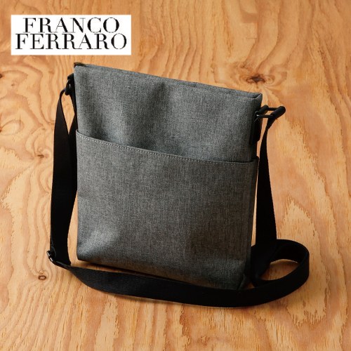 ショルダーバッグ（フランコフェラーロ）